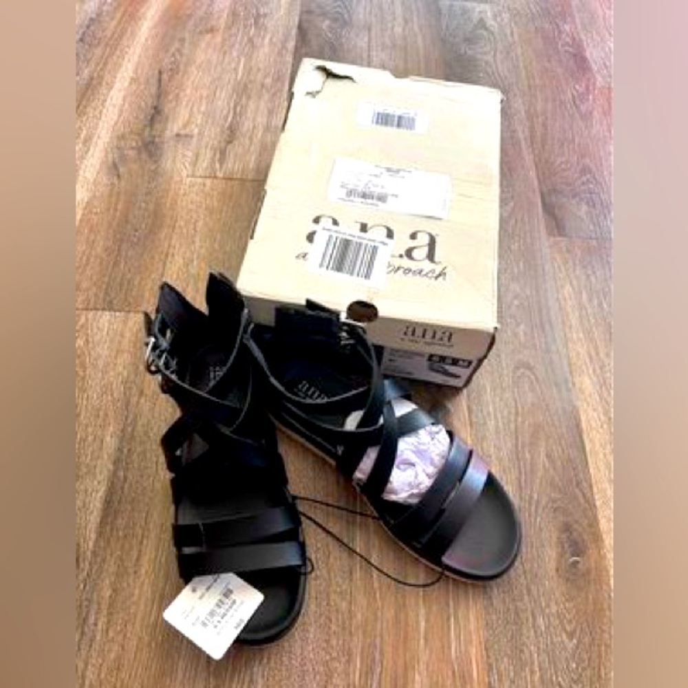 Black Ana Normin Sandals Size 6.5